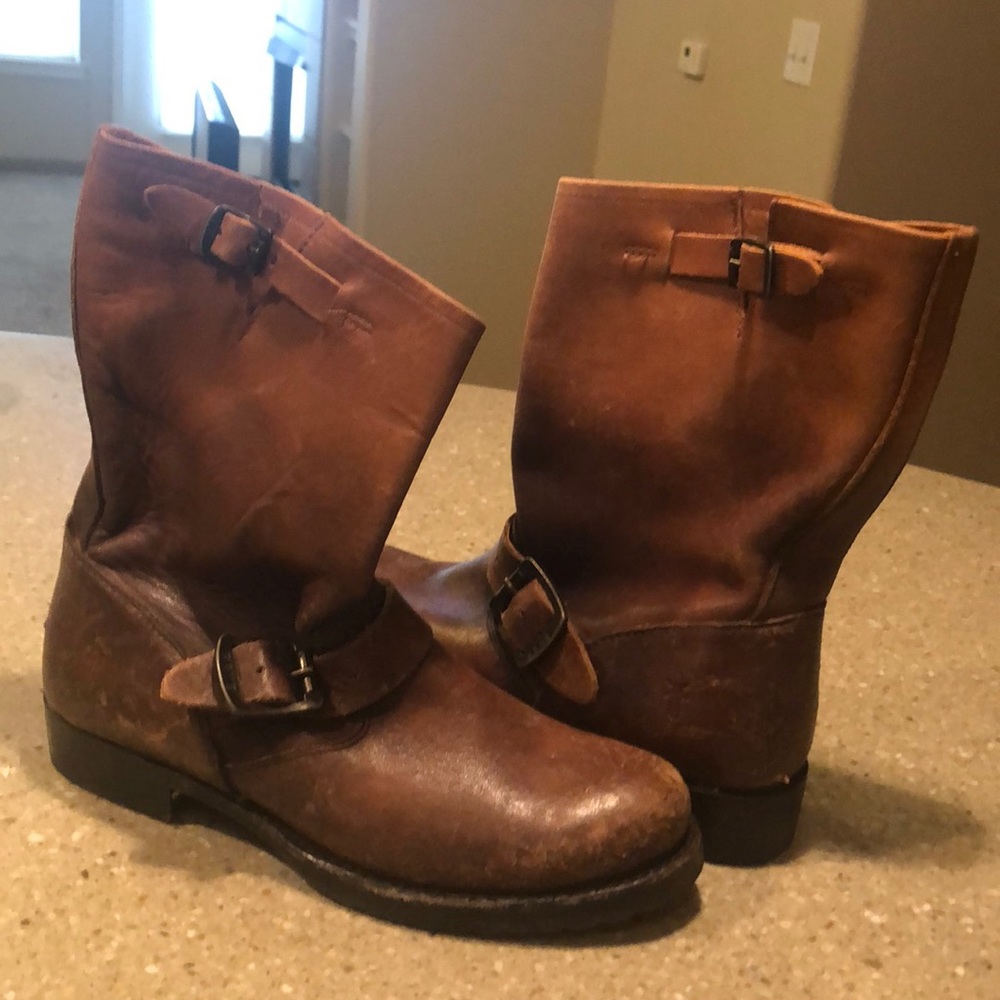 Frye boots- brown leather, mid calf